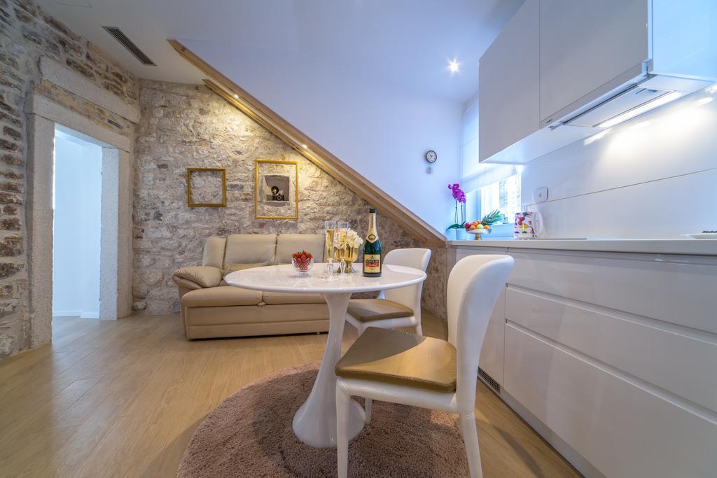 Apartment Roman Heritage Спліт Екстер'єр фото